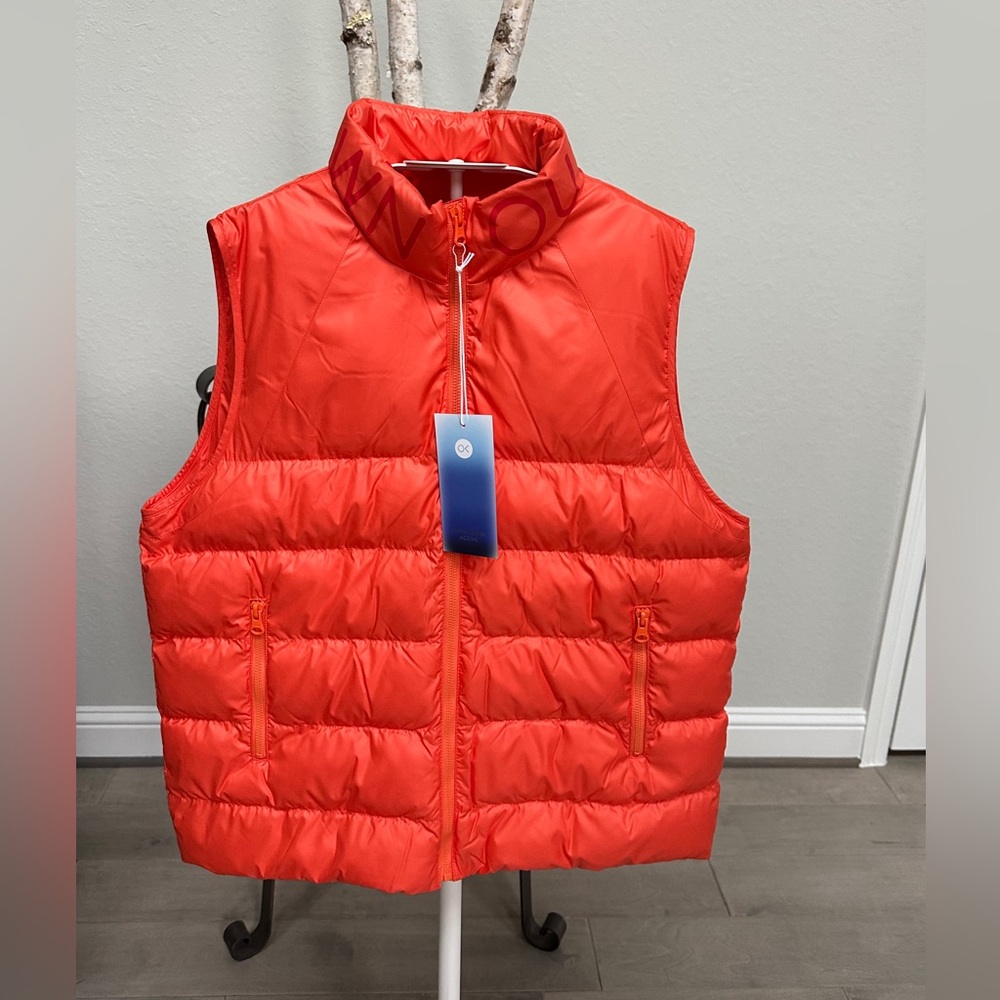 NWT Outerknown Active Echo Mono Puffer Vest Size Medium $248